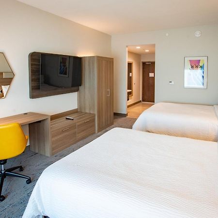 Holiday Inn Express & Suites Pensacola Airport North - I-10 By Ihg Ferry Pass Kültér fotó